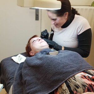 Kapsalon Mel's Place image 2