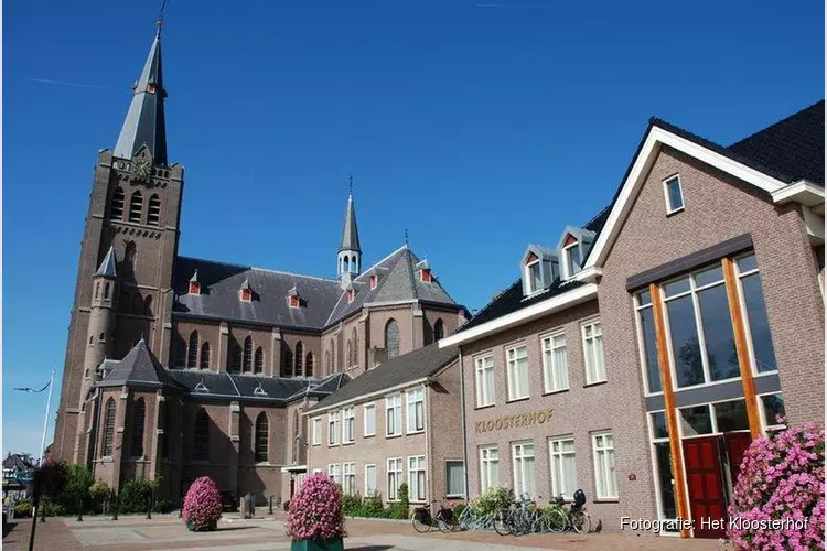 Zondag &#39;Langedijk Zingt en Swingt&#39; in het Kloosterhof