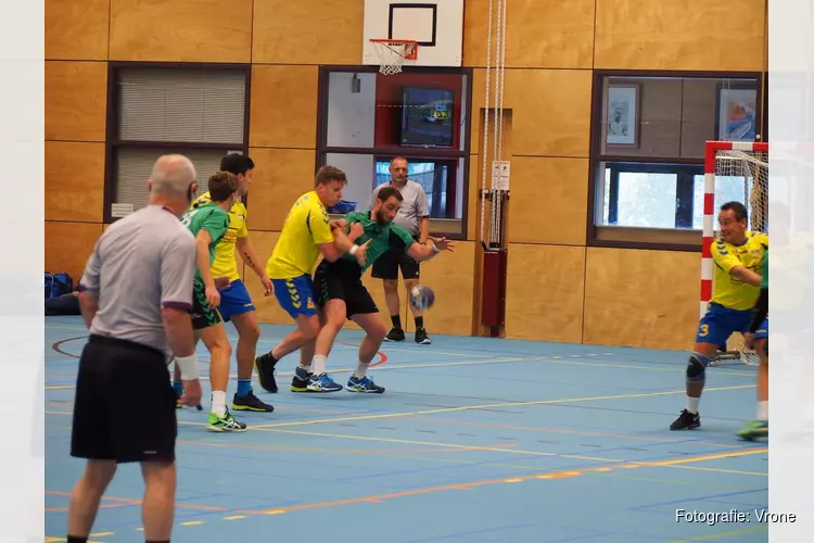 Vrone begint zaalseizoen met overwinning