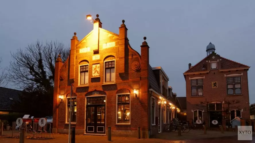 ‘Eindeloos tafelen’ bij de Roode Leeuw