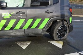 Twee auto&#39;s total-loss op Provincialeweg