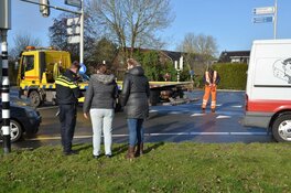 Twee auto&#39;s total-loss op Provincialeweg