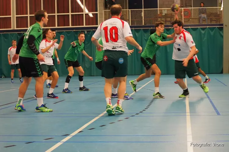 Gehavend Vrone wint van De Blinkert