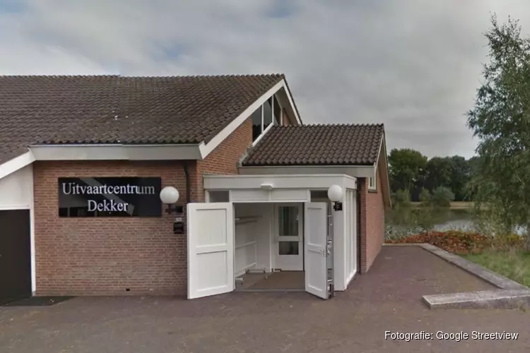 Drietal slaat gemeentewerker in elkaar op begraafplaats na opmerking over loslopende hond