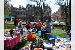 Alkmaar kleurt Oranje tijdens Koningsnacht en -dag