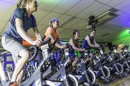 Spinning, sponsors en spektakel tijdens 24 uur van Langedijk