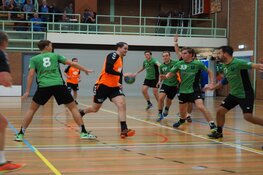 Vrone/Berdos pakt punt tegen HVV '70