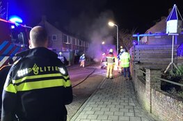 Auto vliegt in brand in Noord-Scharwoude