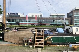 Werk aan de oevers van het Kraspolderkanaal – Langedijkervaart halverwege