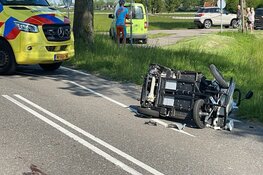 Ongeval letsel tussen scootmobiel en auto Speketersweg Waarland