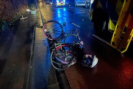Zeker vijf fietsers gewond na aanrijding in Oudkarspel