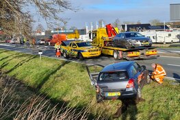 Kopstaart-botsingen in beide richtingen van N242