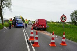 Vier auto's betrokken bij ongeval op N242, twee gewonden