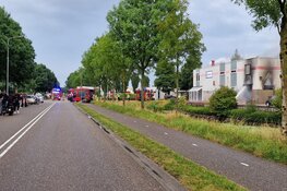 Grote brand bij bedrijf in Broek op Langedijk