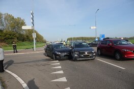 Twee auto's afgevoerd na ongeval op de Schagerweg