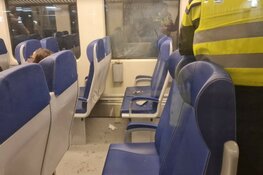 Passagier steekt vuurwerk af in trein bij Schagen en raakt zelf gewond