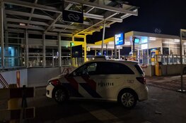 Passagier steekt vuurwerk af in trein bij Schagen en raakt zelf gewond