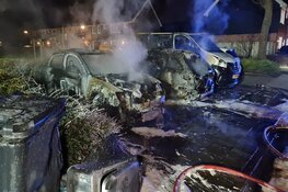 Drie auto's door brand verwoest in Heerhugowaard