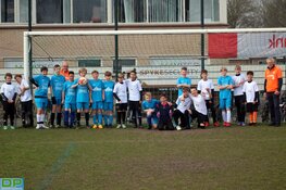 Schoolvoetbal Dijk en Waard in volle gang