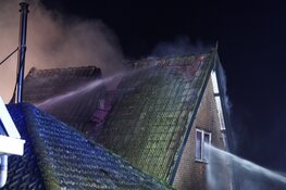 Woning in Oudkarspel verwoest door grote brand