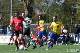 LSVV pakt broodnodige driepunter in door rode kaarten ontsierd duel