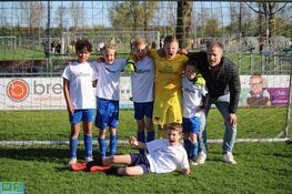 Louter winnaars bij geslaagd Schoolvoetbaltoernooi Dijk en Waard