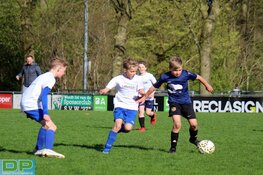 Louter winnaars bij geslaagd Schoolvoetbaltoernooi Dijk en Waard