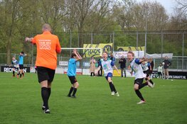 Schoolvoetbal Dijk en Waard viert jubileum: Finales op 26 en 28 maart