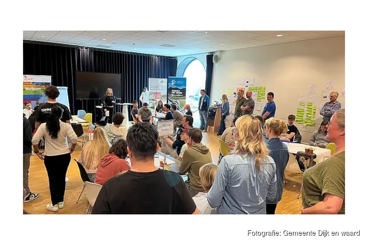 Jong talent bruist van ideeën tijdens Hackathon