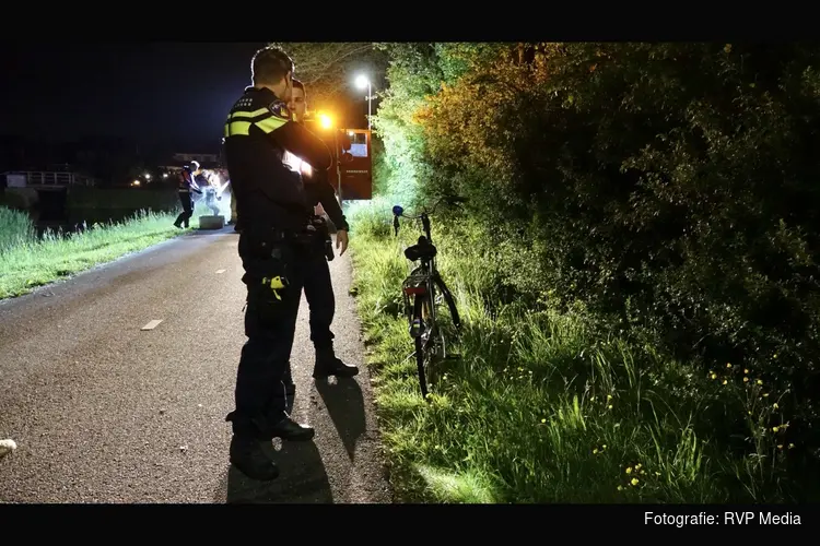 Zoektocht na aantreffen van fiets in sloot