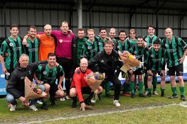 Vrone neemt afscheid van vertrouwde grond en trainer met knappe zevende plaats