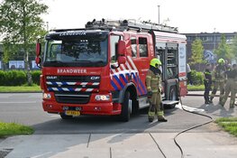 Brandweer rukt uit voor containerbrand in Noord-Scharwoude