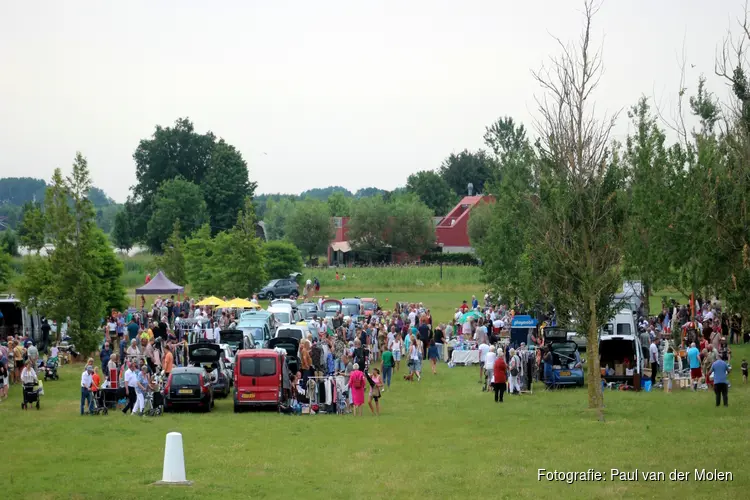 Komende zondag 22 juni kofferbakmarkt op Strand van Luna