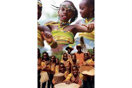 Oegandees kinderkoor UP4S komt optreden bij Scholengemeenschap Jan Arentsz in Langedijk