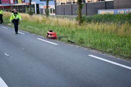 Auto te water na ongeval op N242