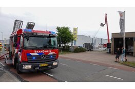 Grote brand bij bedrijf op Berenkoog in Alkmaar