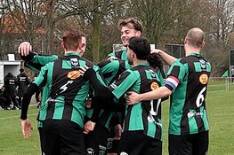 Vrone legt in sterke eerste helft basis voor ruime zege op Marken