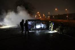 Twee voertuigen door brand verwoest op industrieterrein Heerhugowaard