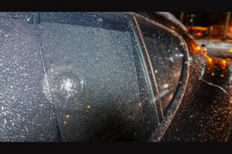 Opnieuw brand op industrieterrein Zandhorst. Peperdure Porsche totaal verwoest