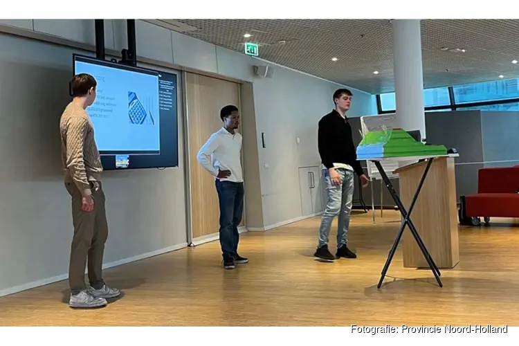 Studenten Talland College presenteren innovatieve ideeën tegen geluidsoverlast N242