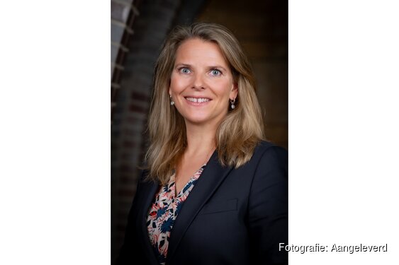 Hélène Bakker nieuwe gemeentesecretaris van Dijk en Waard