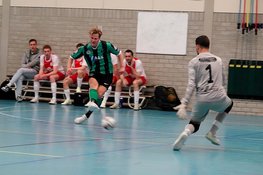 ZV Vrone kampioen van de topklasse, maar nog niet zeker van promotie