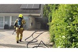 Brand in aanbouw van woning in Oudkarspel snel onder controle