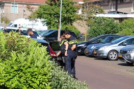 Conflict in Oudkarspel loopt uit de hand: gewonde en mogelijk vuurwapen betrokken