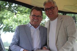 Passend afscheid van vier wethouders Gemeente Dijk en Waard