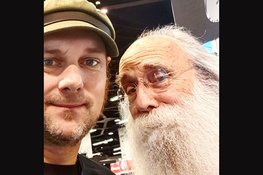 Het blijft mijn familie: Chris Dekker blikt terug op twintig jaar Mixtream