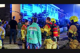 Bewoner zwaargewond na nachtelijke woningbrand in Broek op Langedijk