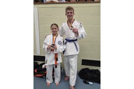 Twee medailles bij Districts Kampioenschappen Judo