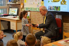 Voorgelezen worden door de Burgemeester