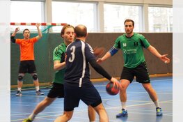 Gehavend HV Vrone buigt voor AHC’31